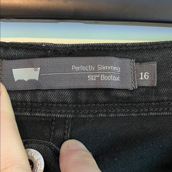Levi’s 512 Women’s Size 16 Perfectly Slimming Black Bootcut Jeans - Picture 8 of 11